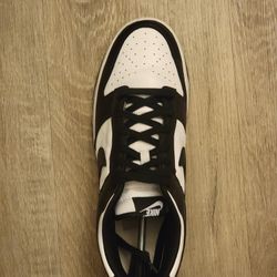 Nike Panda Dunks