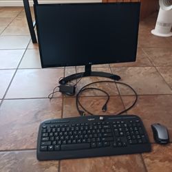 22" LG Monitor, Wireless Keyboard/ Mouse