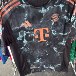Bayern Munich Away Jersey