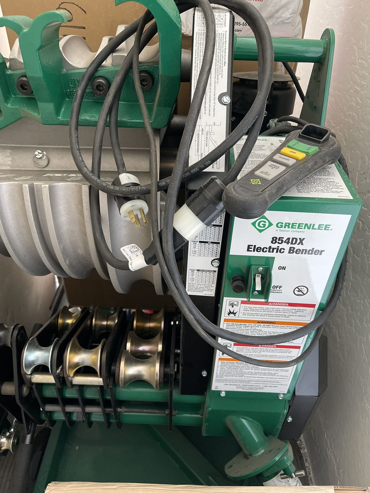 Greenlee 854dx Conduit Bender for Sale in Phoenix, AZ OfferUp