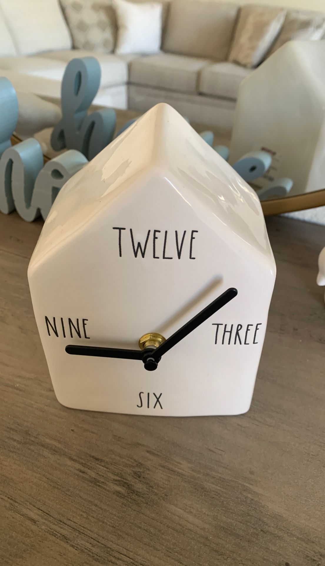 Rae Dunn number clock