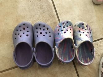 2 Size 10 Toddler Kids Crocs