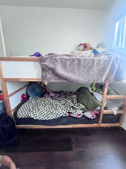 Bunk bed
