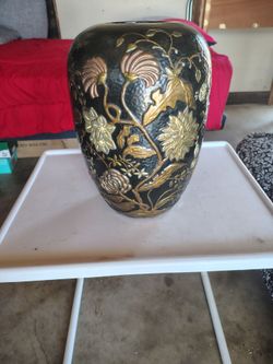 Japanese vase