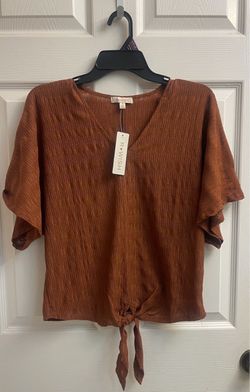 Tie front top