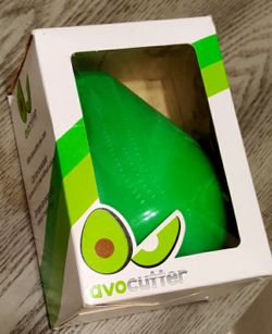 Avocado cutter