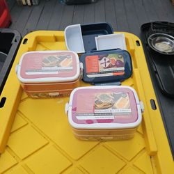 Lunch Box Bento Lunch Box X3 Total $5