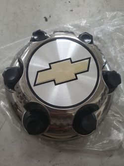 Chevrolet center wheel cap Silverado 1500 suburban Tahoe 99 - 11