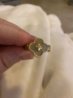 LV Ring