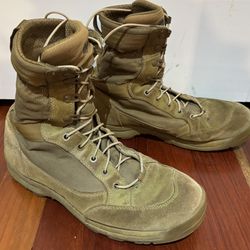 Military Surplus Danner Combat Boots, Men’s Size 12