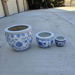 Asian Porcelain Planter Set