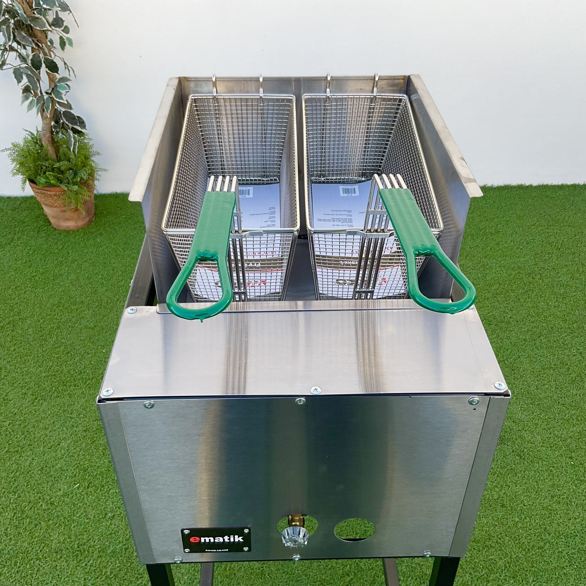 Deep Fryer W/ Baskets Outdoor Propane Gas Equipment Only