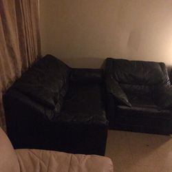 Blk. Leather Couch and  Chair.