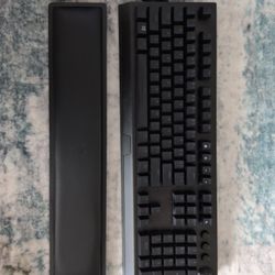 Razer Blackwidow V3 Pro With Cable And Wrist Rest