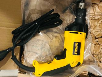 DEWALT DW511 1/2in Corded Hammer Drill 120V 7.8A Keyed w/ Handle