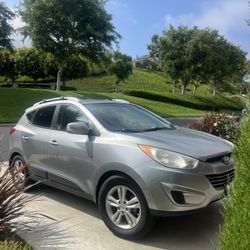 2011 Hyundai Tucson