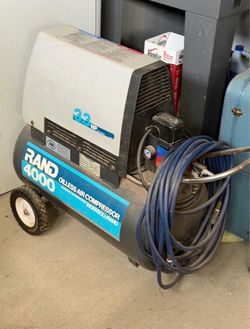 Vintage RAND 4000 OILLESS AIR COMPRESSOR on Wheels