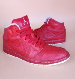 Jordan 1 Phat Premier Varsity Red  Size 11.5