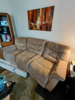 Free 93" Reclining Sofa