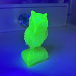 Vintage Boyd Yellow Slag Uranium Vaseline Owl