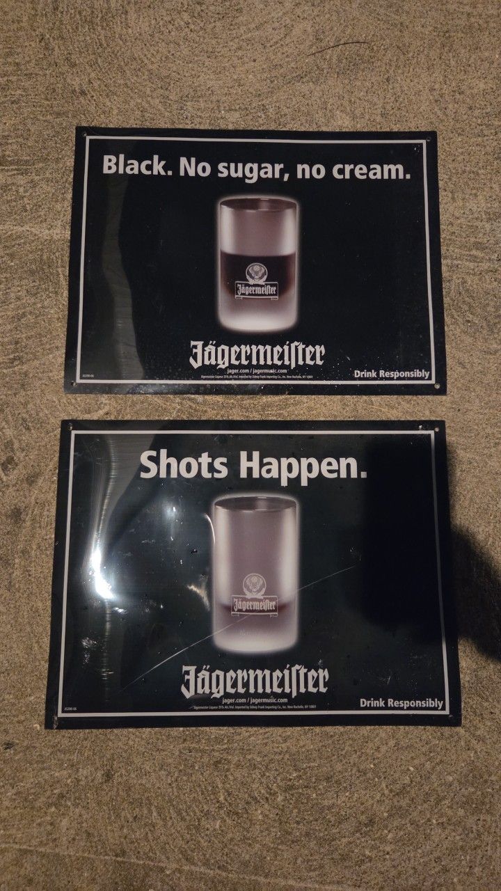 Plastic Jager Signs