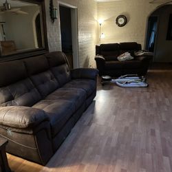 Powered Reclining Couch Set