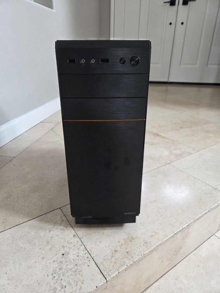 Xeon E3 Desktop with 32gb RAM and 960 Gb SSD