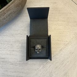 David Yurman Waves Skull Ring