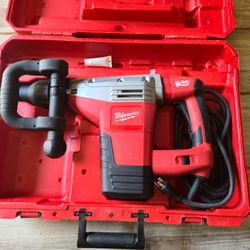 Milwaukee SDS-MAX Demolition Hammer #178864