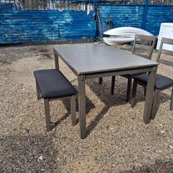 Dinette set