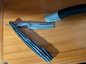 Frederick Reynolds straight razor shave ready