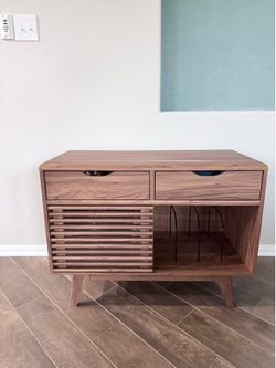 2-Drawer Vinyl Record Display Stand Entryway table, like new
