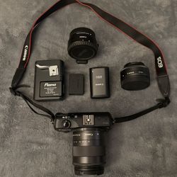 Canon EOS M Mirrorless Vlogging Kit - 22mm Pancake, 18-55mm, EF Adapter & Speedlite