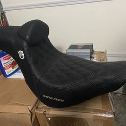 SADDLEMEN MOTORCYCLE SEAT