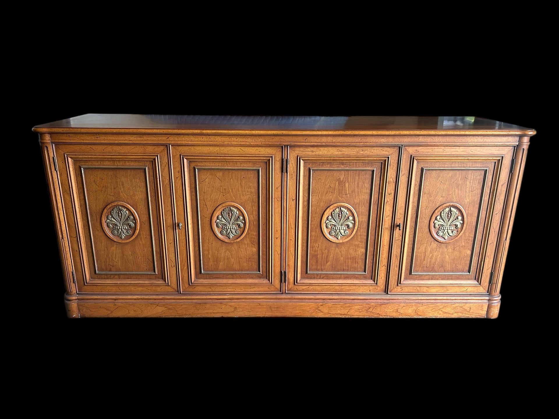 Vintage Henredon Wood Buffet/Sideboard/Credenza/TV Stand