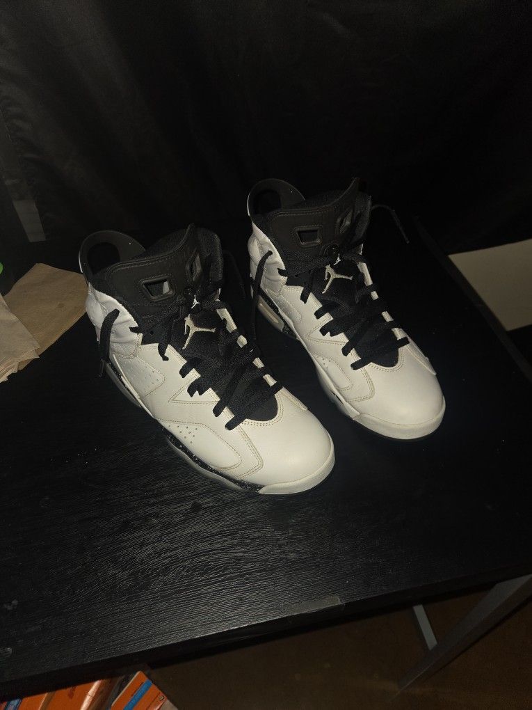 Jordan 6 Oreos Size 13
