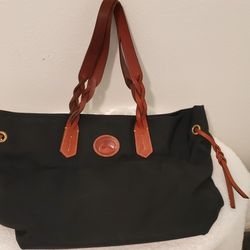 Black Dooney & Bourke Shoulder Bag