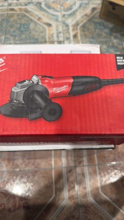 Milwaukee 4/12 grinder