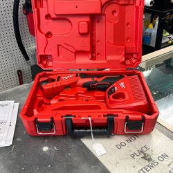 Milwaukee 12V Copper Tubing Cutter Model 2472-20