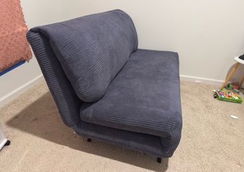 Free futon