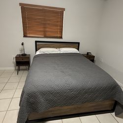 Queen size bedroom set (with mattress)