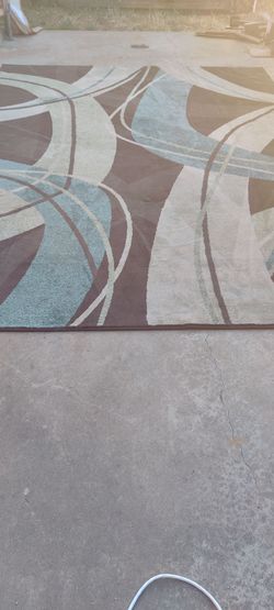8 x 10 Rug