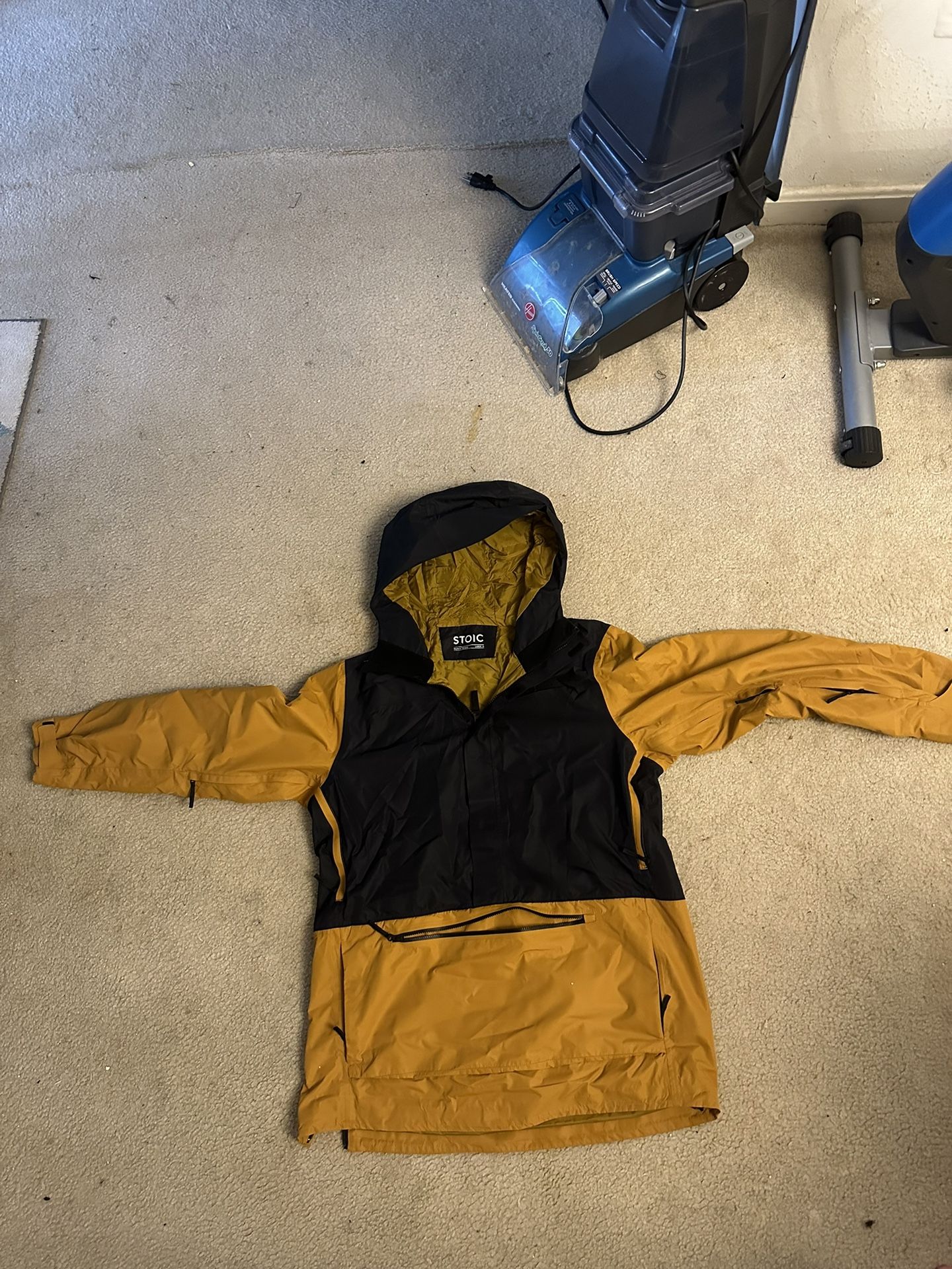 STOIC SNOWBOARDING JACKET LARGE