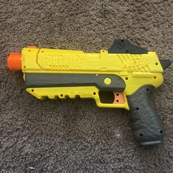 Nerf Fortnite Blaster Shhh Pistol No Darts 