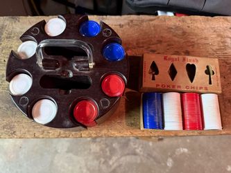 Poker chips w/carousel holder