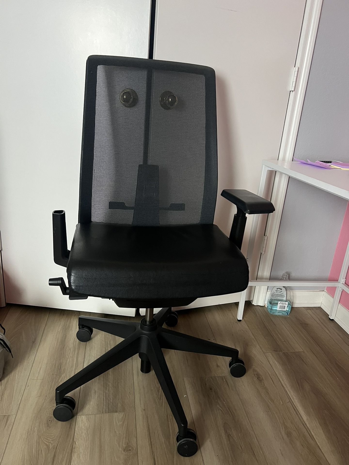 Black Chair With Missing Handle !