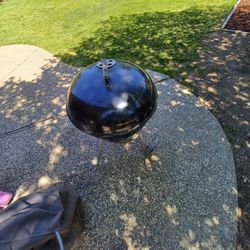 Used Weber with cover $10