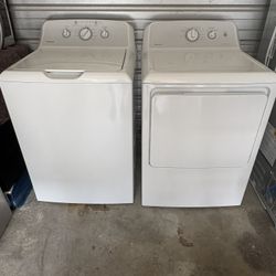 White GE Electric Washer and Dryer Set 