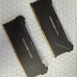 Corsair Vengeance RGB PRO 32GB DDR4 Ram (2x16) 