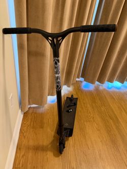 Blunt Custom Scooter Reaper V3 XL, AOS V6 6.0x22